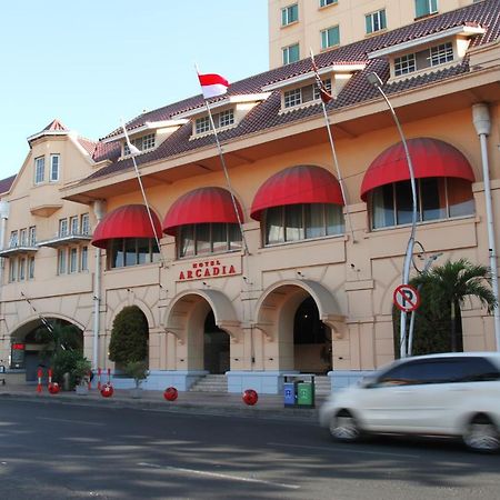 Arcadia Surabaya Hotel Dış mekan fotoğraf