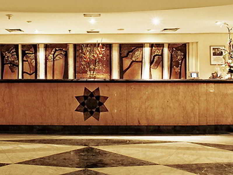 Arcadia Surabaya Hotel Dış mekan fotoğraf