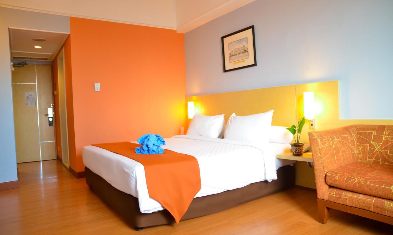 Arcadia Surabaya Hotel Dış mekan fotoğraf