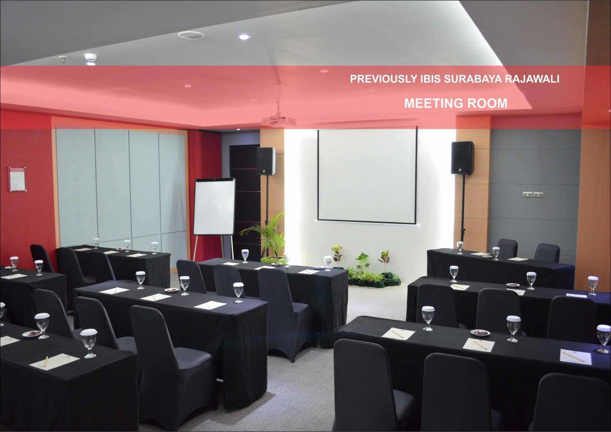 Arcadia Surabaya Hotel Dış mekan fotoğraf