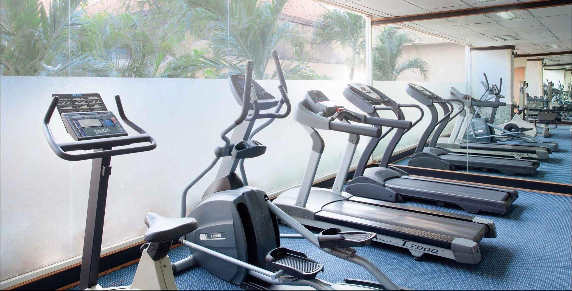 Arcadia Surabaya Hotel Dış mekan fotoğraf