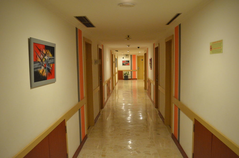 Arcadia Surabaya Hotel Dış mekan fotoğraf